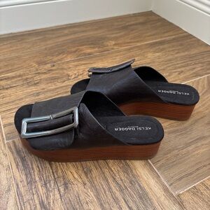 KELSI DAGGER Brooklyn Dover Sandals Black Slip On Size 5.5 / 36